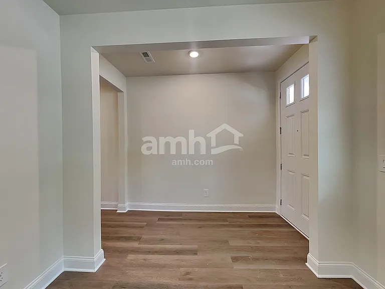 3327 Emzy Dr — Photo 9