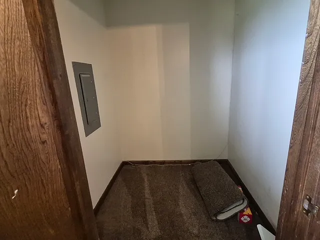 1444 N B St #7 — Photo 11
