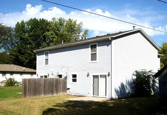 2nd image of 305 E Chippewa St