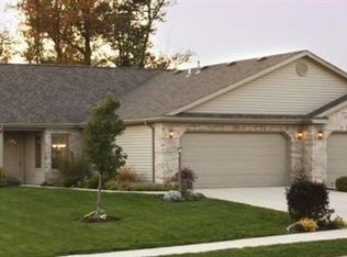 409 Kings Cross #17A, Huntington, IN 46750