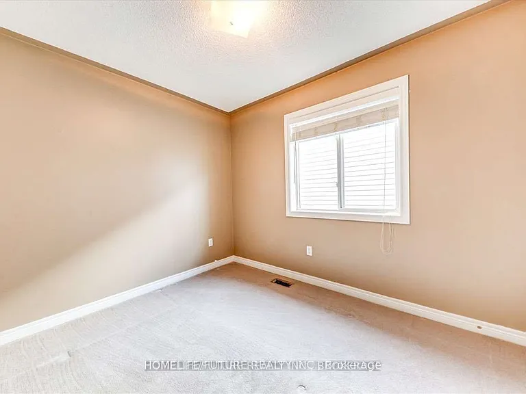 20 Kenilworth Cres — Photo 15