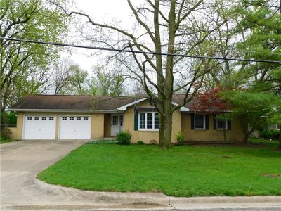 912 S 6th St, Mattoon, IL, 61938
