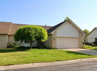 34853 Meadowlark Ln #34, Richmond, MI 48062