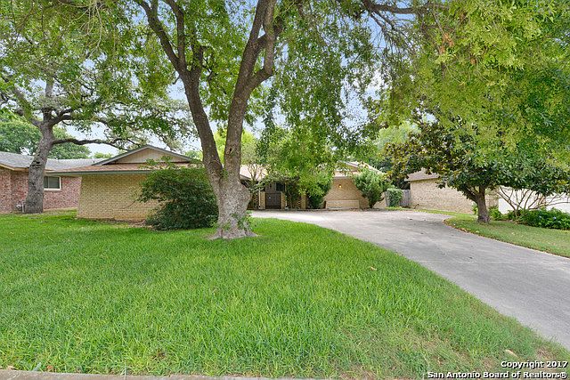 1st image of 404 Cordoba Dr
