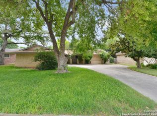 404 Cordoba Dr, Universal City, TX 78148