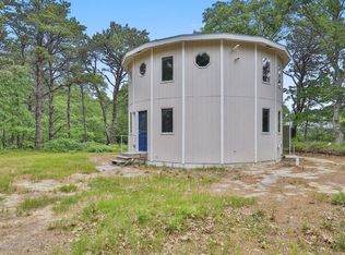 19 Old Bridge Rd, Truro, MA 02666