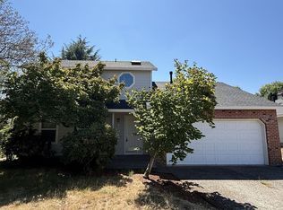 17040 SW Cambridge Dr, Aloha, OR 97078