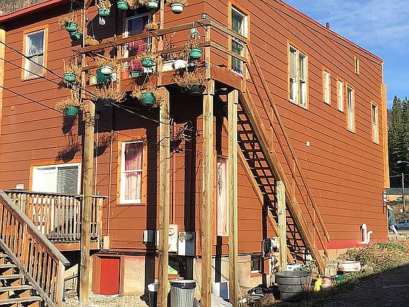 5th image of 12 E Mullan Rd