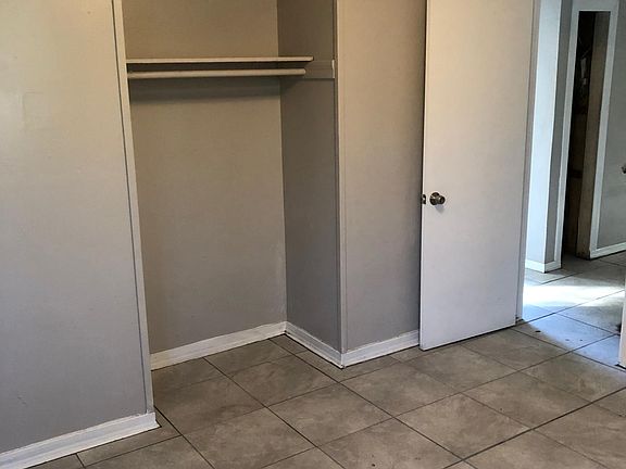 3rd image of 4613 Portsmouth Ave