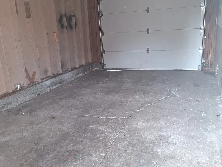 402 N 19th Ave #404 — Photo 9