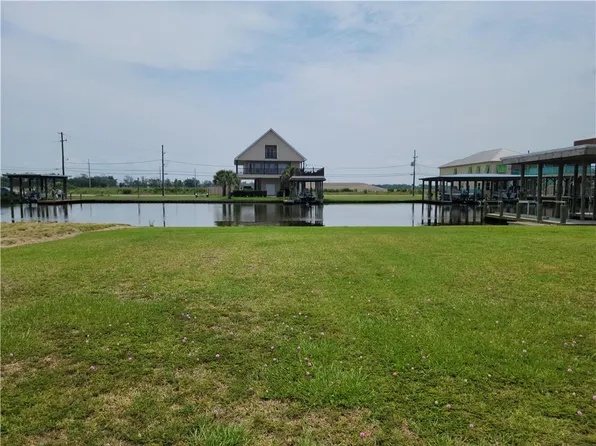 Lareusite Ln, Pt Sulphur, LA 70083