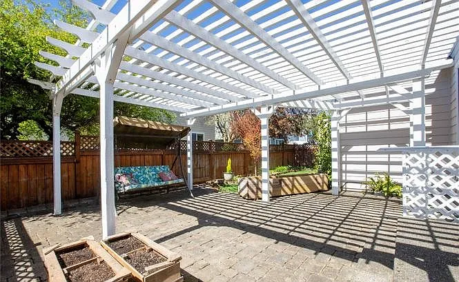 6949 Stone St SE — Photo 6