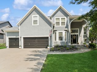 5337 Meadowlark Dr, Shawnee, KS 66226