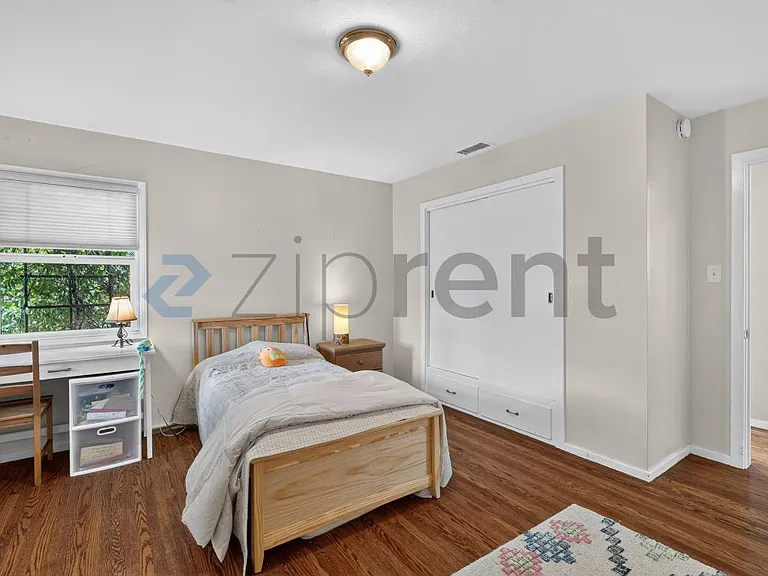 2039 Montecito Ave — Photo 19