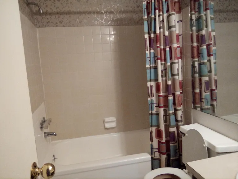 10218 Prince Pl — Photo 4