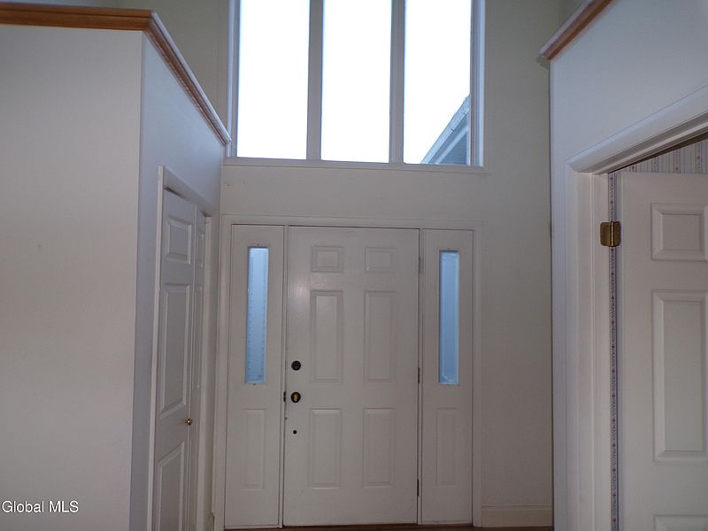 5th image of 20 Westwood Drive