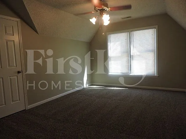 2056 Kingsrow Pkwy — Photo 19