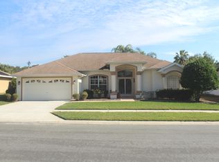 1052 Greenturf Rd, Spring Hill, FL 34608