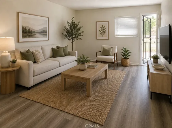 36947 Melrose Dr, Cathedral City, CA
