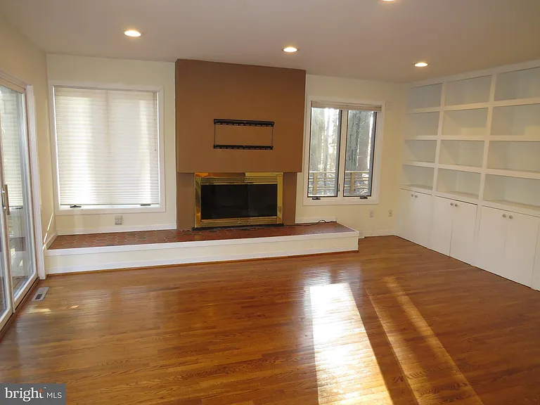 30 Kings Grant Rd — Photo 10