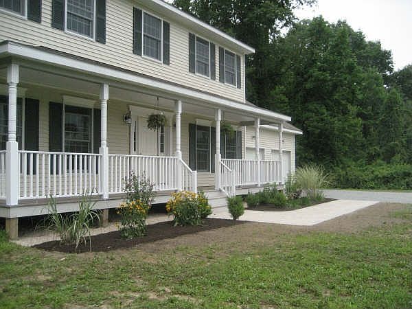 2nd image of 132 Bears Den Rd
