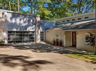 211 Shady Pine Ln, Holly Lake Ranch, TX 75765