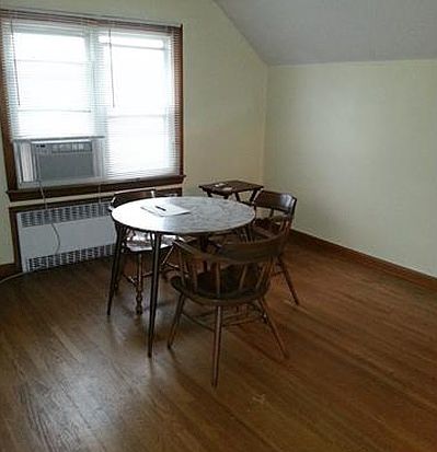 5th image of 35 Wayne St