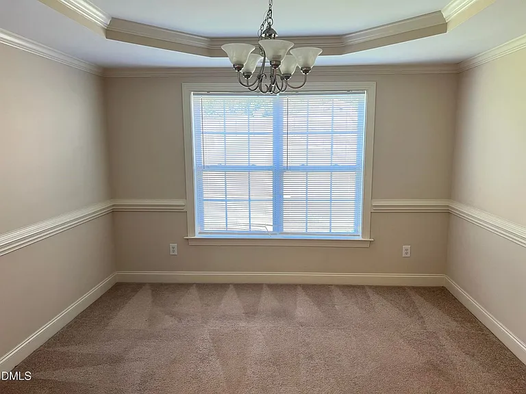 1420 Dexter Ridge Dr — Photo 7