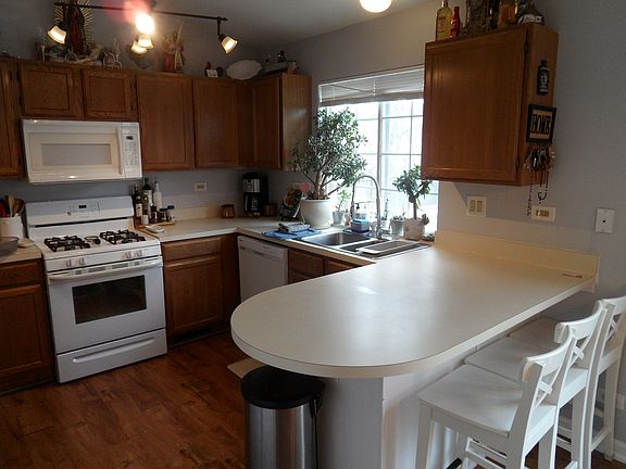 3rd image of 1337 Eastwood Dr