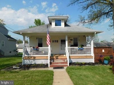 207 S Pine Ave, Maple Shade, NJ, 08052
