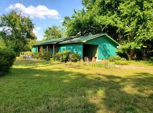 990 Skeet Range Rd, Nashville, GA 31639