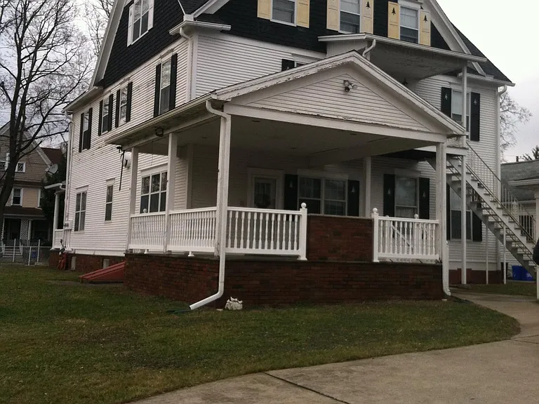 1806 Brick Ave #C — Photo 1