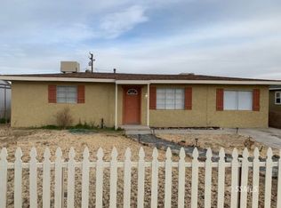228 S Holly Canyon Dr, Ridgecrest, CA 93555