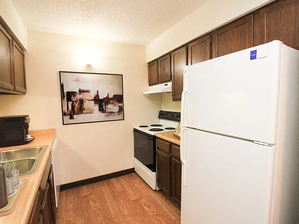 Lots of Cabinet Space!