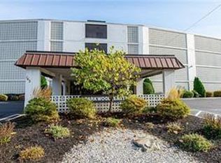 143 Hoffman Ave APT 206, Cranston, RI 02920