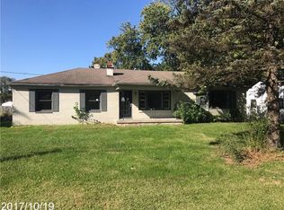 4016 S Lynhurst Dr, Indianapolis, IN