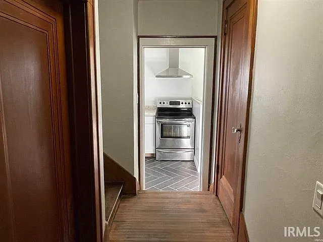 715 S Henderson St — Photo 13