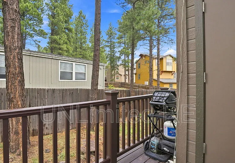 2520 W Pikes Peak Dr — Photo 34