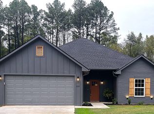 510 Ranier Dr, Longview, TX 75604