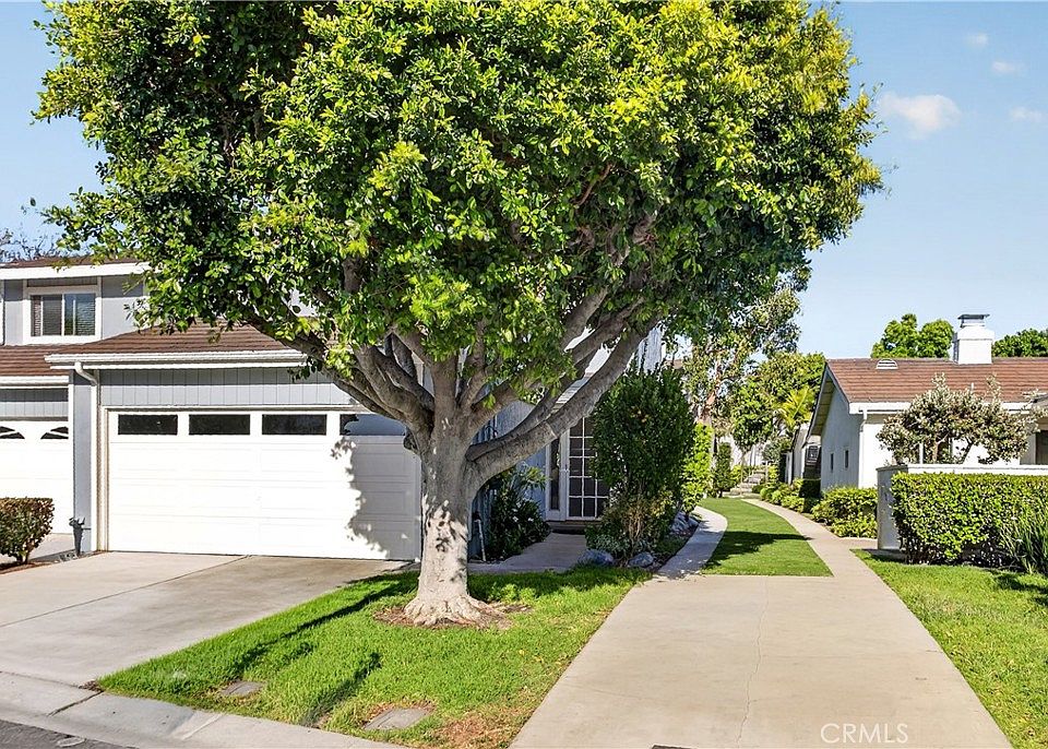 1st image of 33086 Regatta Ct