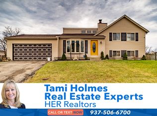 5814 Golden Pheasant Ct, Dayton, OH 45424