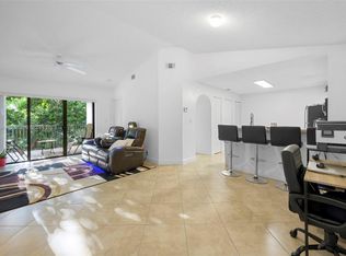 10155 W Sunrise Blvd APT 304, Fort Lauderdale, FL 33322