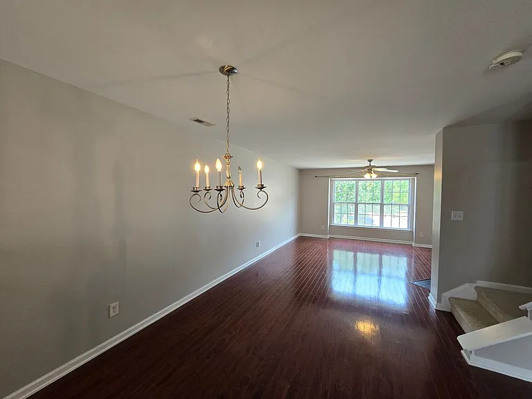 10028 Blackwell Dr — Photo 6