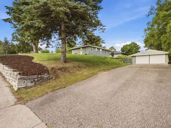3900 W 113th St, Minneapolis, MN 55437