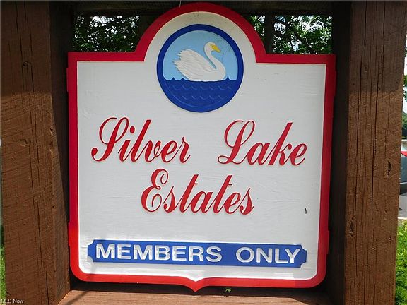 5th image of 2906 Silver Lake Blvd