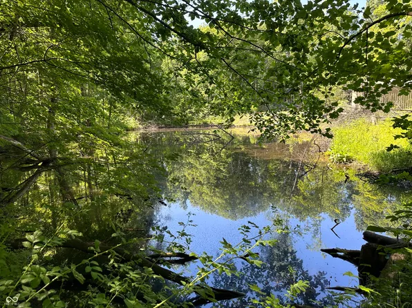 2626 S County Line Rd W, Coal City, IN 47427