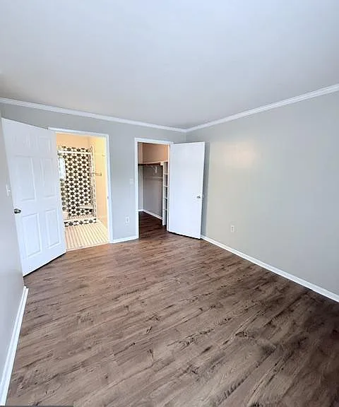 511 Ravens Crest Dr — Photo 13