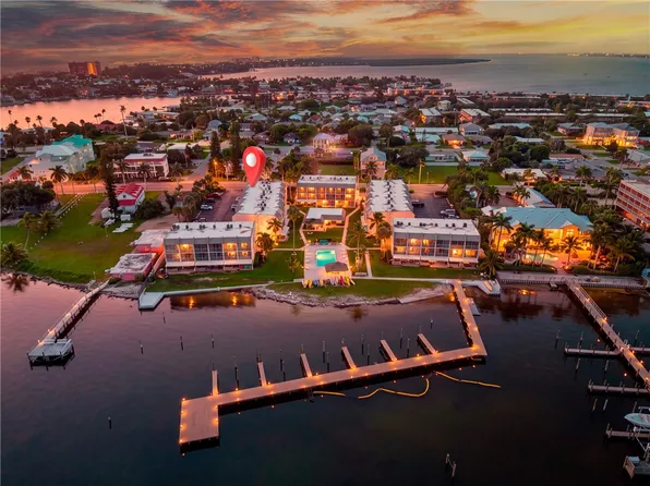 1300 Seaway Dr #7, Fort Pierce, FL 34949