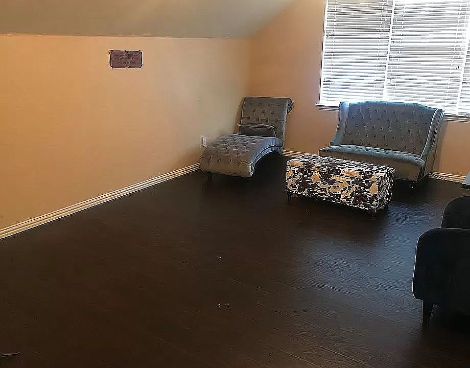 2nd image of 2795 Waterway Dr