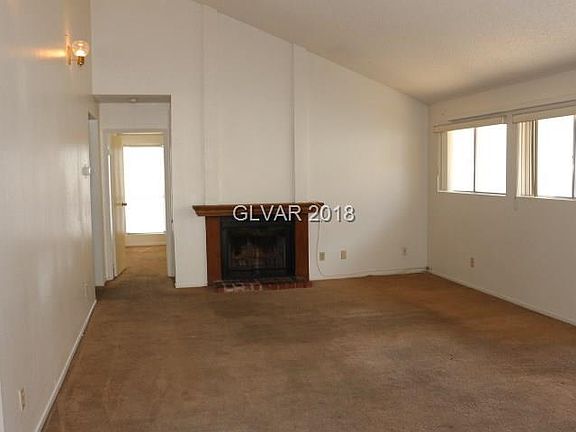 4th image of 2119 San Simeon St